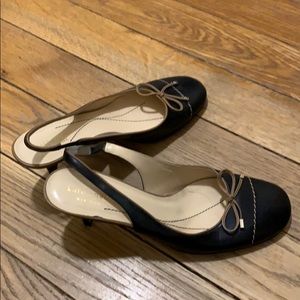 Kate spade black shoes with brown bow